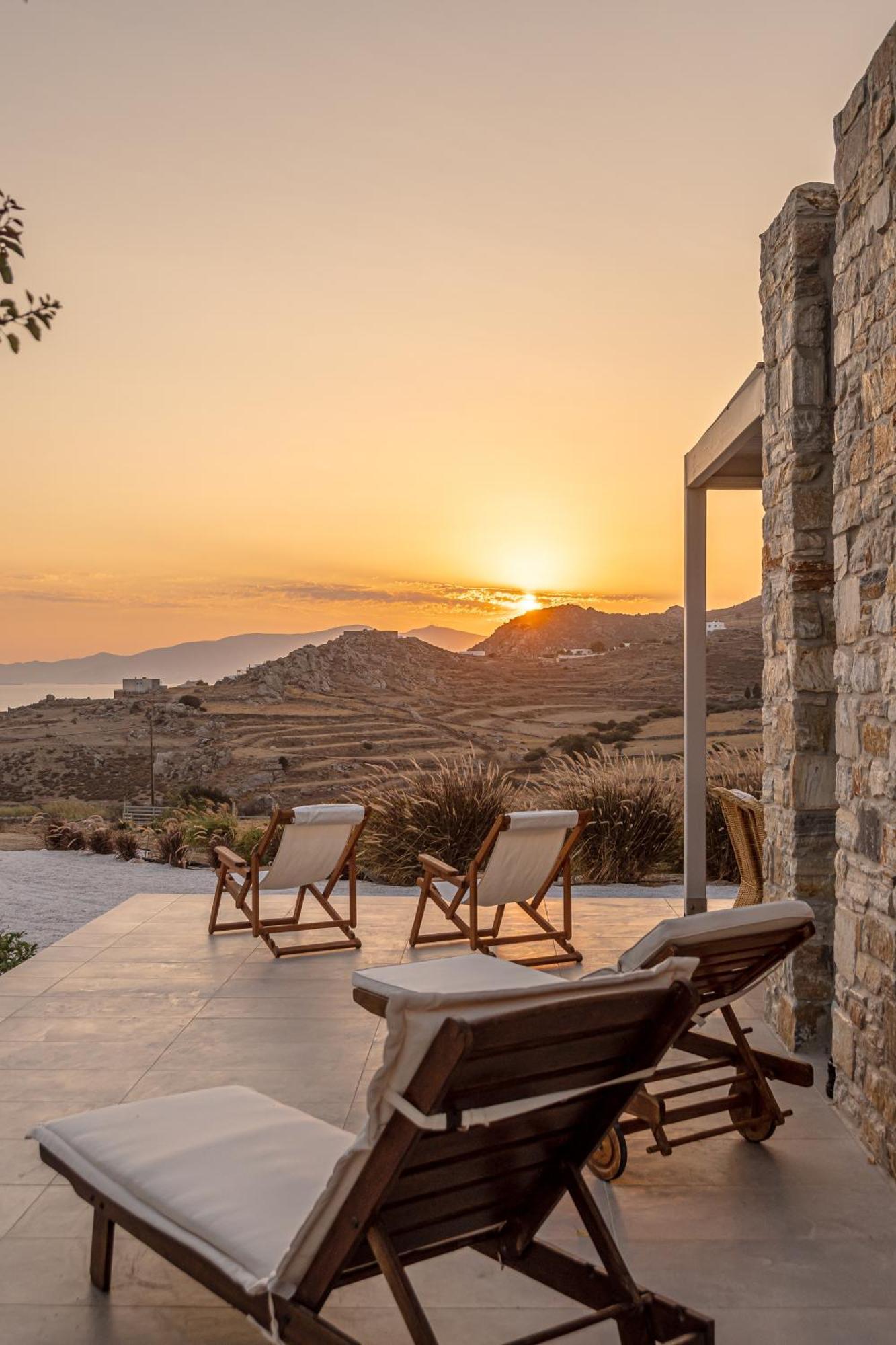 מיקרי ויגלה Sunshine Villa מראה חיצוני תמונה